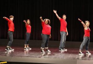 《欢乐合唱团 Glee》 - 于是我们相约且行且歌 《欢乐合唱团 Glee》 - 于是我们相约且行且歌