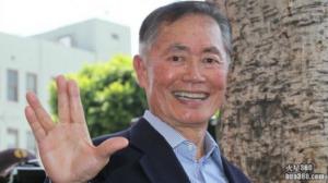 《星际旅行》男星George Takei将客串《外星邻居》 《星际旅行》男星George Takei将客串《外星邻居》